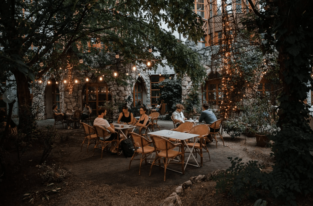 Bereg Embassy Bar & Cafe - fotó