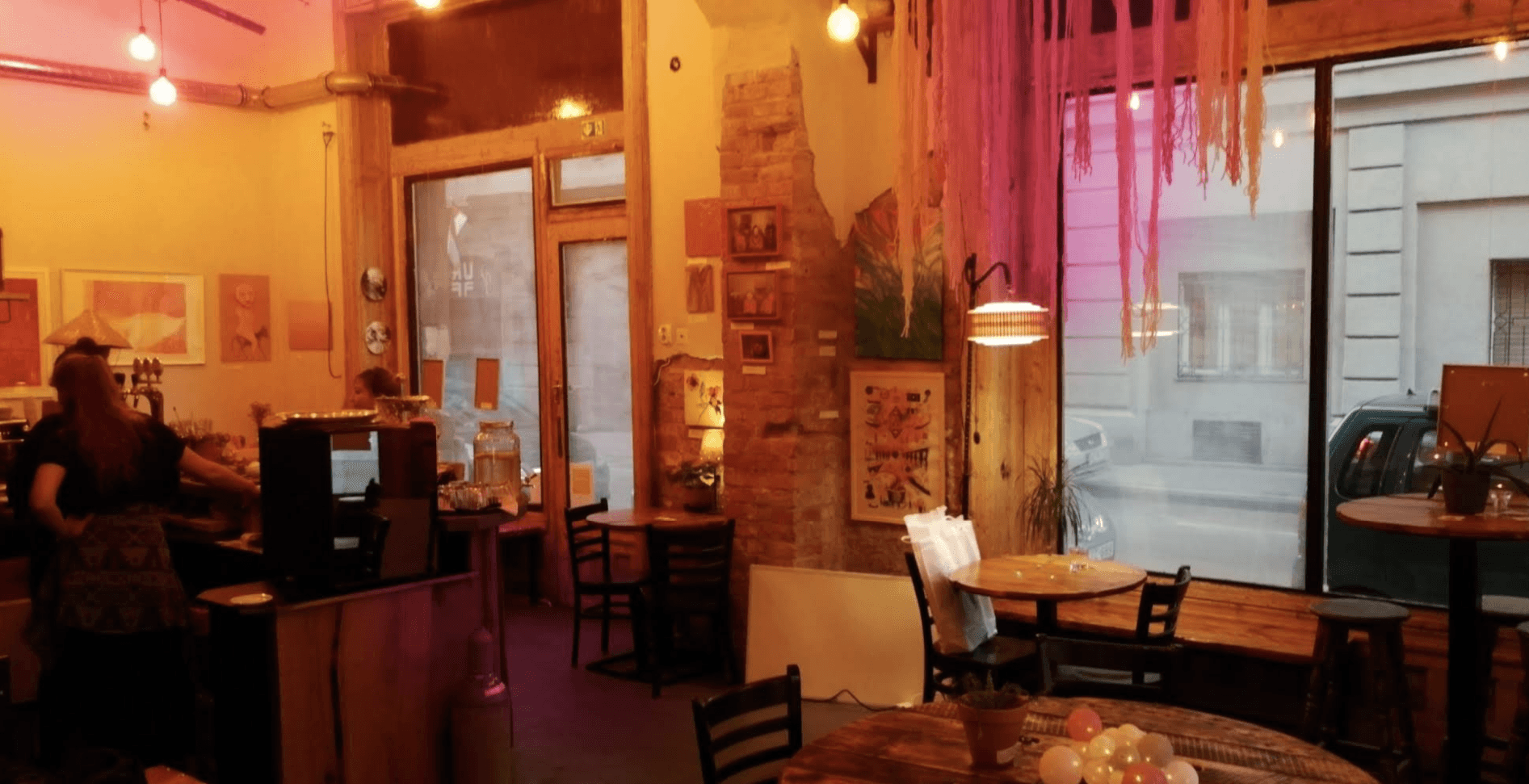 Charbon Art Café - Natural wine bar - fotó